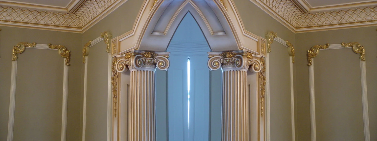 Masterfully Crafted Plaster Cornice